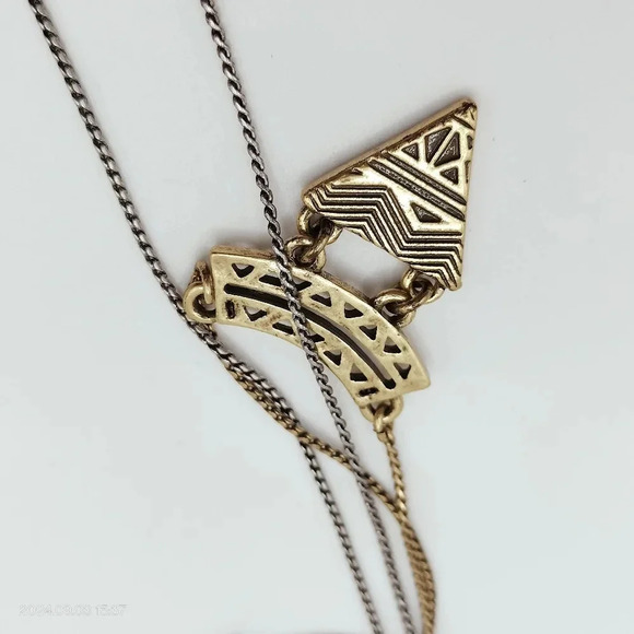 Lucky Brand Three Strand Layered Necklace Aztec Tribal Pendant Silver Tone - Picture 6 of 9